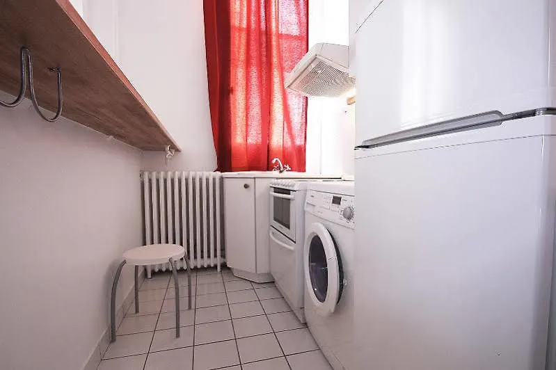 מלון Apts Bridgestreet Opera 4*