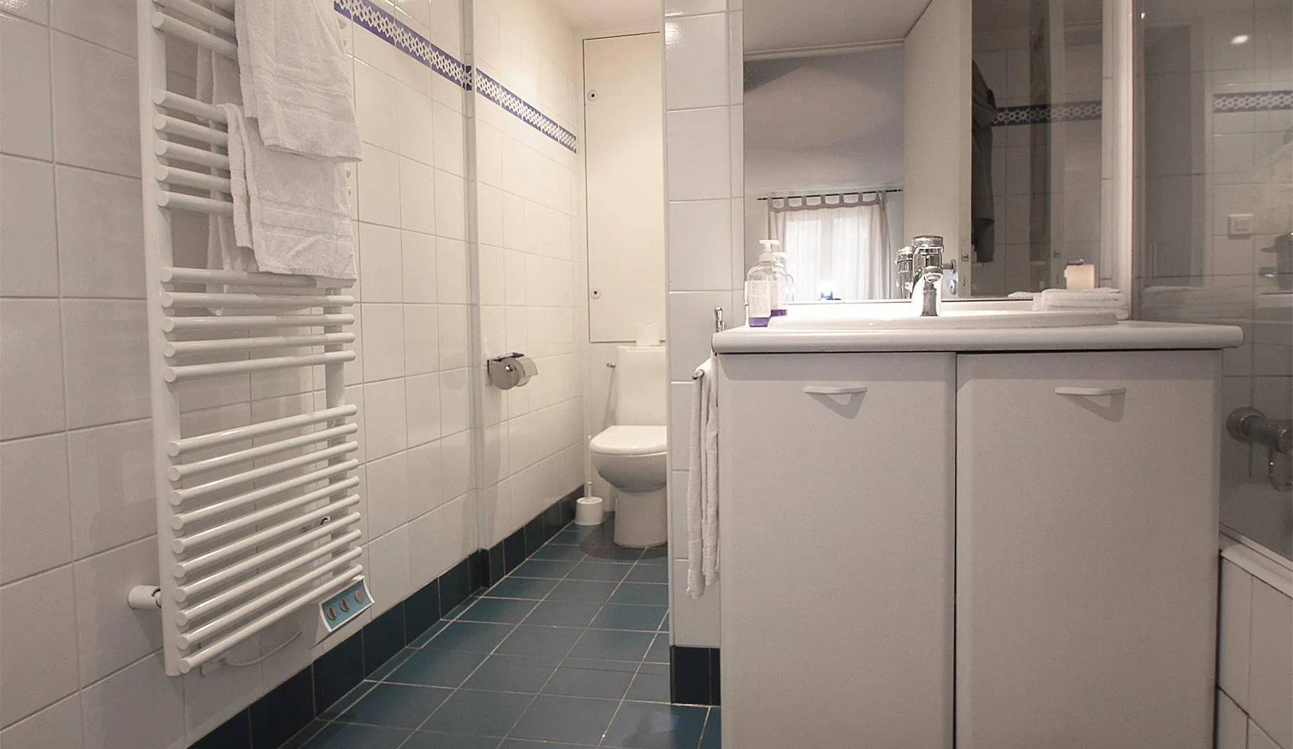Apts Bridgestreet Opera Hotel 4*